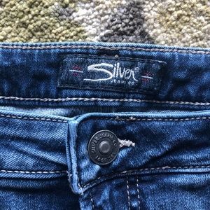 Silver jeans Mazy boot crop 16w